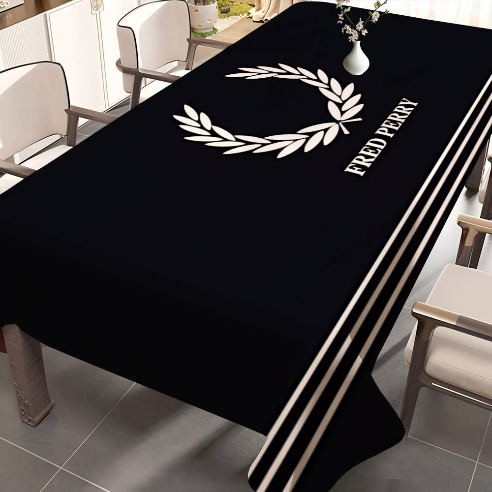 Home Textiles Today Logo - مفرش طاولة مستطيل الشكل بشعار فريد