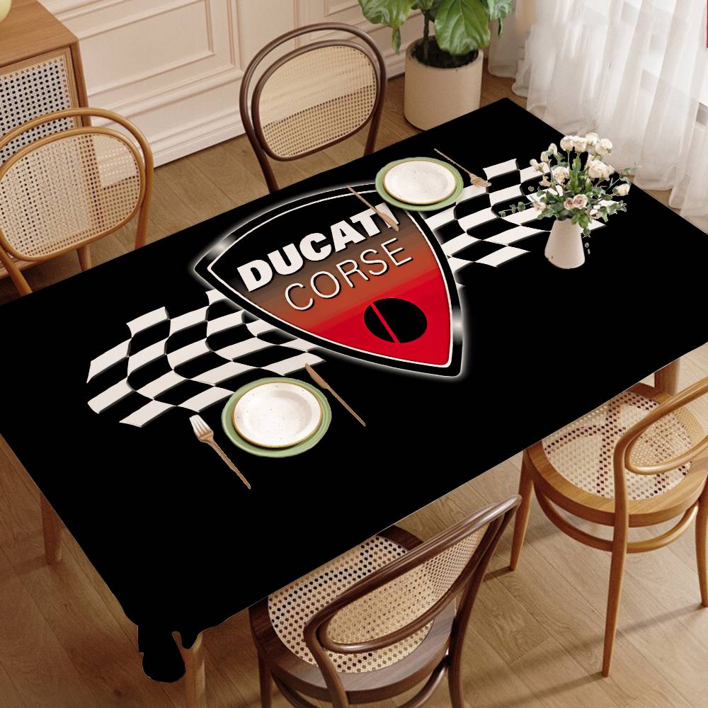 مفرش طاولة بشعار دراجات دوكاتي - مراجعة Home Textiles Today Logo وسعره